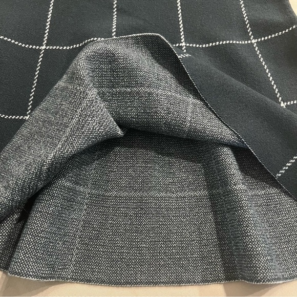 Ann Taylor Dark Gray Check Acrylic Wool Nylon Classic Fall Skirt Size Large NWT - Picture 10 of 12